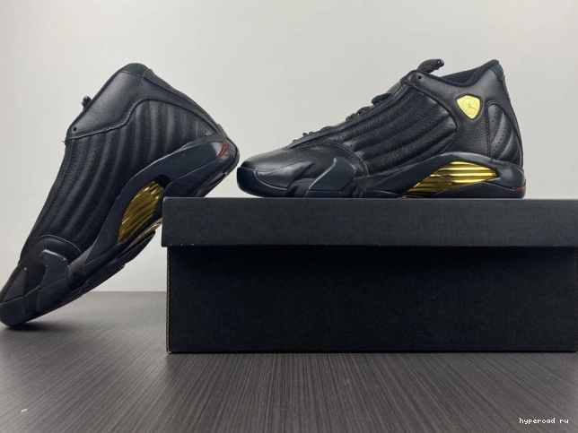 'Defining Jordan Air Retro Moments' 487471-022 14 1008